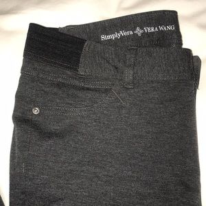 Simply Vera Wang Dress Pants in Dark Gray M